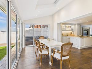 Dining Room 2- click for photo gallery